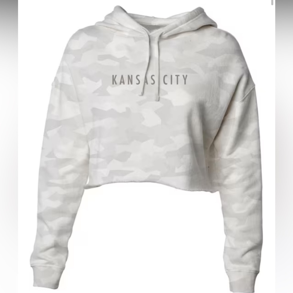 Uscape Kansas City Women’s Green Wordmark Hooded Cropped Sweatshirt